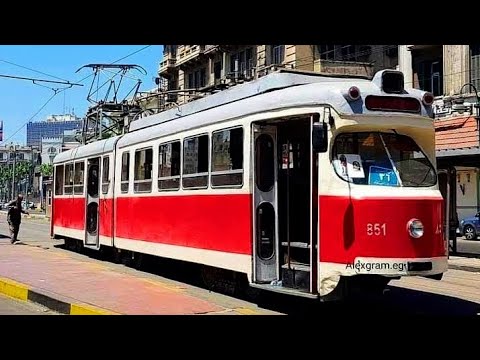 الترام المفصلي الاحمر