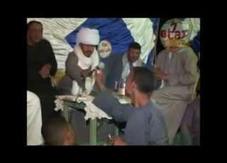 خناقة ما بين علاء ابو الريش ومحمود ابو صعود