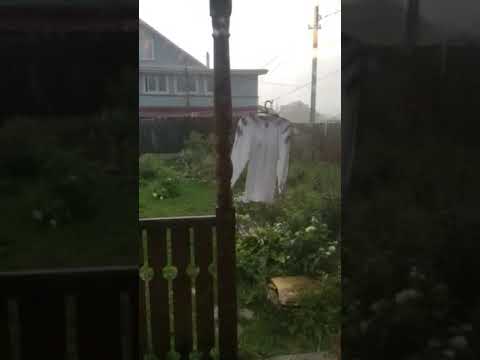 Как бабы белье стирают