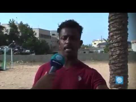 اجمل لحظات لي حليم تاج السر في شوارع ليبيا