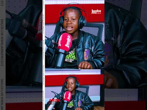 JINASA MADEBE AKIIMBA LIVE KWENYE THE BOOSTER