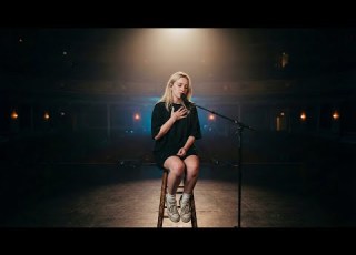 Scarlett Give Me A Minute Official Lyric Video
