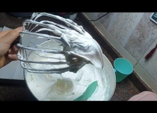 A Cake For Beginners You Ll Be A Pro After Watching This Video A Cake That Serves 15 People