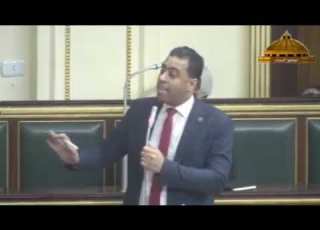  النائب أحمد فرغلى الحكومة أصبحت مفلسة فكريا وإقتصاديا و عقلها توقف عند الإقتراض الخارجى