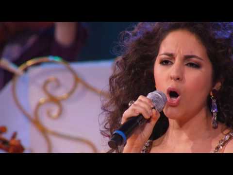 A Tribute To Michael Jackson The Earth Song By Andre Rieu And Carmen Monarcha