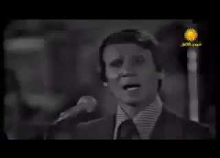 حالات واتس اب إشتقت إليك فعل مني أن لا أشتاق عل مني كيف أق ص جذور هواك من الأعماق