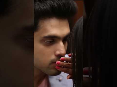 تقارب نانديني ومانيك البريء لصداقة عنوان الحب Shorts