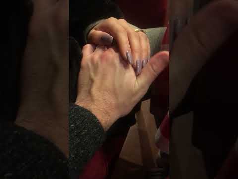 قد يكون الامان احيانا مسكة يد