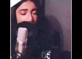 عطيني قلبك نعيش بيه نهار