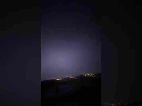 أجمل صوت اذان بصوت محمد جازي مع صوت المطر والرعد كامله راحة نفسية بشاره