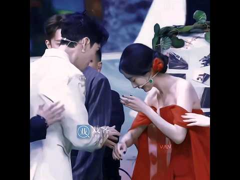 Gongjun Mistakenly Pulled Yangmi S Arm Lol Yangmi Gongjun Cdrama Chinesedrama Drama