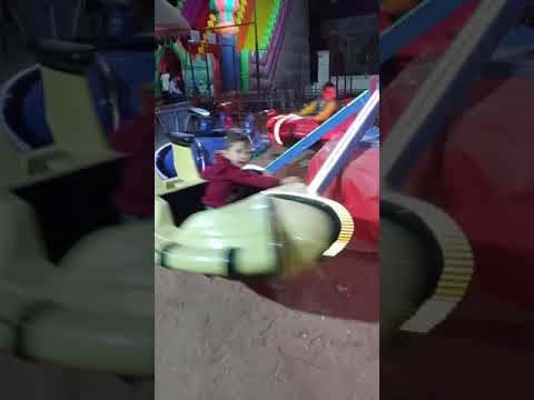 امونه وعيسونه في الملاهي