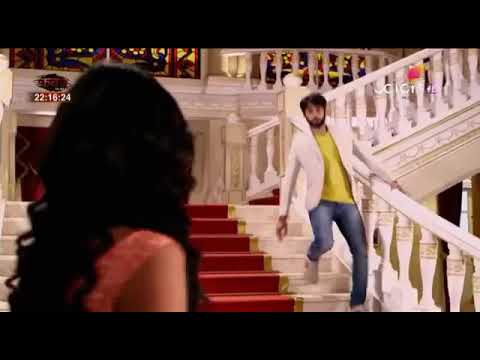 سوارا وسنسكار ع اغنيه تعبني الفراك