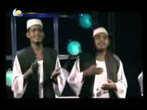 صلاة الله الباعثنا