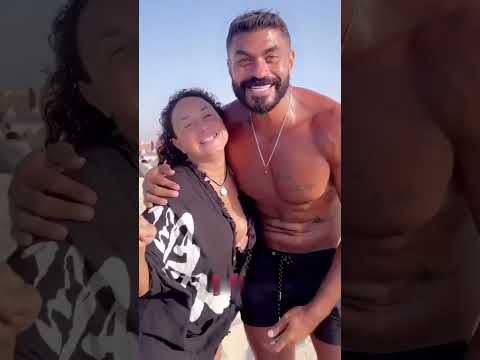 انجي علي وخالد سليم في الساحل علامة استفهام