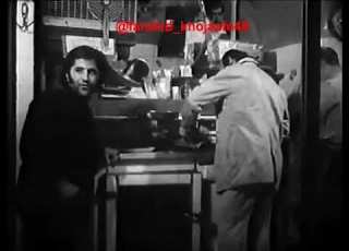 زنده یاد رضا فاضلی در سکانسی از فیلم زیبای مصطفی لره ساخته رضا فاضلی رضافاضلی سکانس هنرمندان