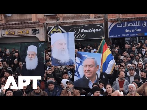 لن نعود إلى دمشق متظاهرو السويداء يطالبون بالحكم الذاتي وسط الاضطرابات في سوريا APT لن نعود إلى دمشق متظاهرو السويداء يطالبون بالحكم الذاتي وسط الاضطرابات في سوريا APT