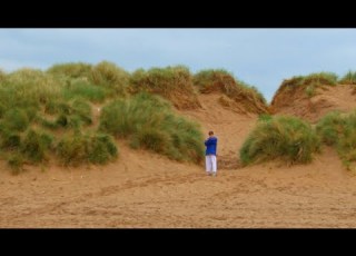  Archi She Loves The Beach Official Video