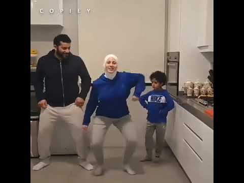 ويجز دورك بفتنا تعاشر المظبيط يا سمك شعره يا مصابيح