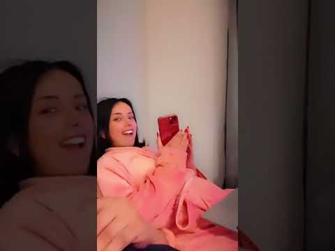 خدوج اليافعي محمد البكاري في اخر ظهور