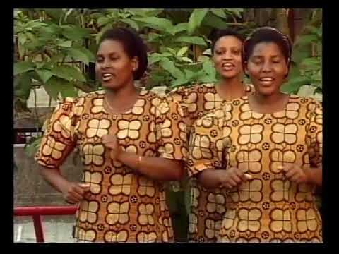 ROHO YANGU IRADHI UPENDO CHOIR ST JAMES ANGLICAN CHURCH ARUSHA