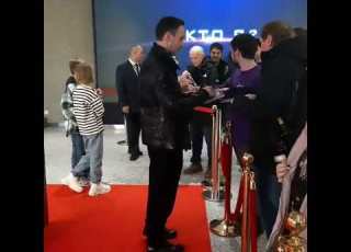 Вилкова и Любимов показали подросших совместных детей