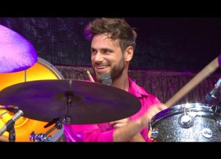 HAUSER Conga Live In Italy