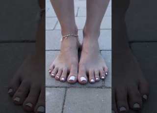 Feet Nails Feet Worship