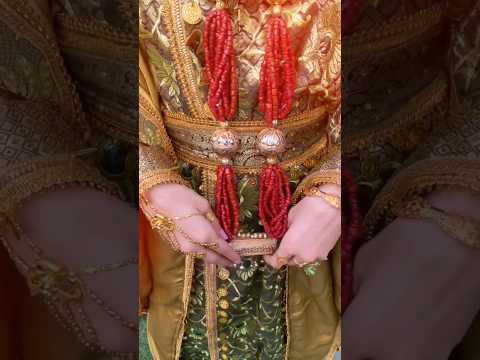 كبيره بس حلوه عرس صنعاني