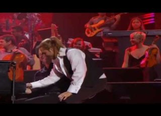  Yanni Bajo El Cielo De Noviembre HD