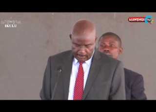  JAJI MKUU ALIPUKA NA KUDAI WAKUU WA WILAYA NA MIKOA HAWAAMINIKI WANAINGILIA MAHAKAMA SANA