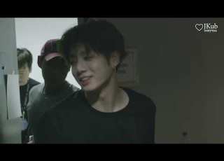 ОЗВУЧКА BTS JKUB Чонгуку стало плохо во время выступления в Чили BTS Burn The Stage