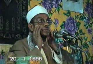 الشيخ محمود حسانين الكلحى حفلة اسنا ال اللبيدى 1998 جزء2