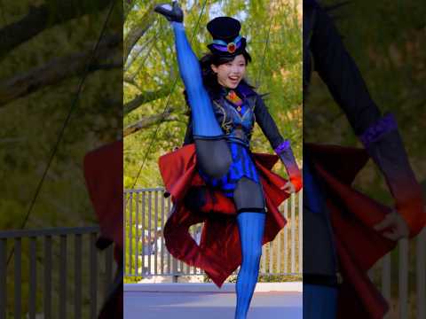 先頭ダンサーの足上げカッコ良すぎ ザ ヴィランズ ハロウィーン Into The Frenzy ディズニーランド Disney Dance ディズニー ディズニーダンサー