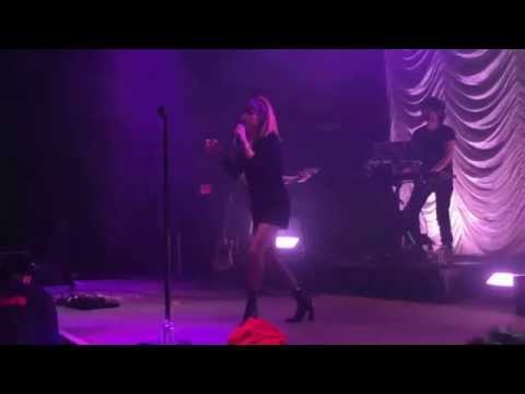 Ryn Weaver Pierre Live At The 9 30 Club 11 23 15