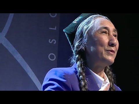 دۇنيا ئۇيغۇر مىللىي ھەرىكىتىنىڭ لىدىرى رابىيە قادىر خانىم بۇ قېتىملىق قۇرۇلتاي سايلىمى ھەققىدە