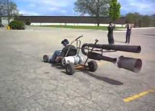 محرك نفاث على سياره صغيره Jet Engine