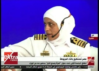  الآن كابتن منى شندي قائد للصواريخ في البحرية الاسترالية تحكي قصة نجاحها