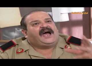 سائق ضـ ـر ب شب عالطريق بطرف السيارة سطحو عالأرض شحطتو الشرطة مفكر يضحك عليهم
