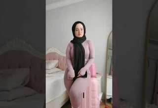 BALIK ETLI TURBANLI PEMBE TAYT GIYEREK HARIKA DAMS EDIYO