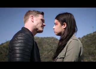  بترتبط بظابط بيوريها النجوم في عز الضهر ويخلي حياتها جحـيم ملخص فيلم عن قصة حقيقية