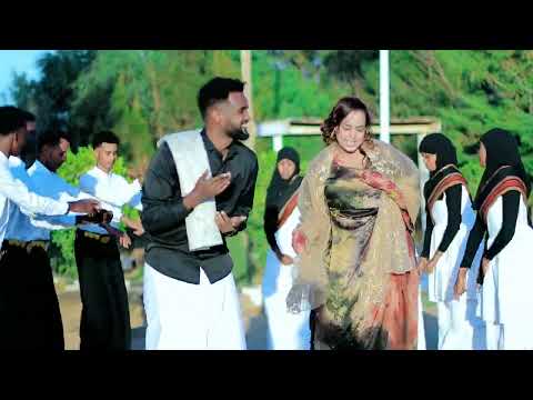 IDIL AYRUUSH FT BISHAAR AWAL DHAANTADII WALEENBO CABDI KUUMADE 2025