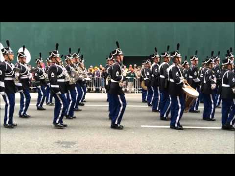 GLIMPSE INTO 2015 VETERANS DAY PARADE ON 5TH AVENUE IN MIDTOWN AREA OF MANHATTAN IN NEW YORK CITY GLIMPSE INTO 2015 VETERANS DAY PARADE ON 5TH AVENUE IN MIDTOWN AREA OF MANHATTAN IN NEW YORK CITY