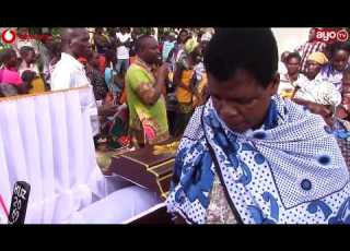 MSIBA SHULENI Mkuu Wa Shule Aliyejinyonga Amezikwa Ndugu Wasimulia