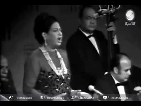 وهمسلى قال الحق عليه نسيت ساعتها بعدنا ليه وهمسلى قال الحق عليه نسيت ساعتها بعدنا ليه