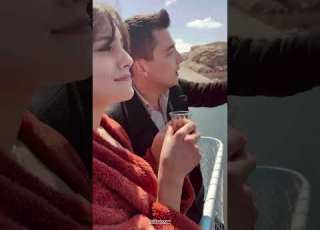  زيرين وكايا من كواليس مسلسل المدينة البعيدة مسلسلات تركية المدينة البعيدة