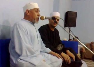  مقطع للشيخ عبد الله عمران عزاء الشيخ حسن جادو بسندوة