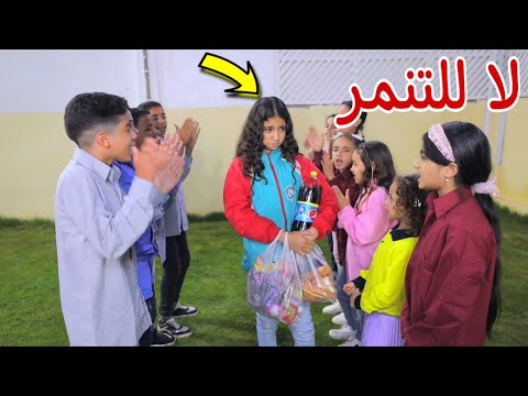 بنت صغيرة بتحب الأكل الكتير شوف حصل اية