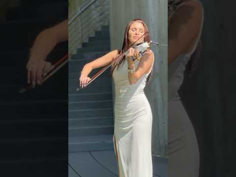 سلطن مع عازفة الكمان Violinist Vanessa P Nassar Performs نبتدي منين الحكاية By Abdel Halim Hafez سلطن مع عازفة الكمان Violinist Vanessa P Nassar Performs نبتدي منين الحكاية By Abdel Halim Hafez