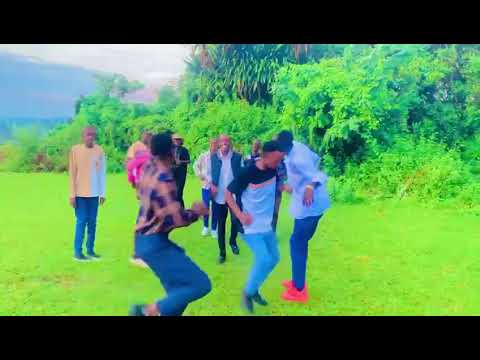 Abana Bato Bavumbuye Ibyino Sha